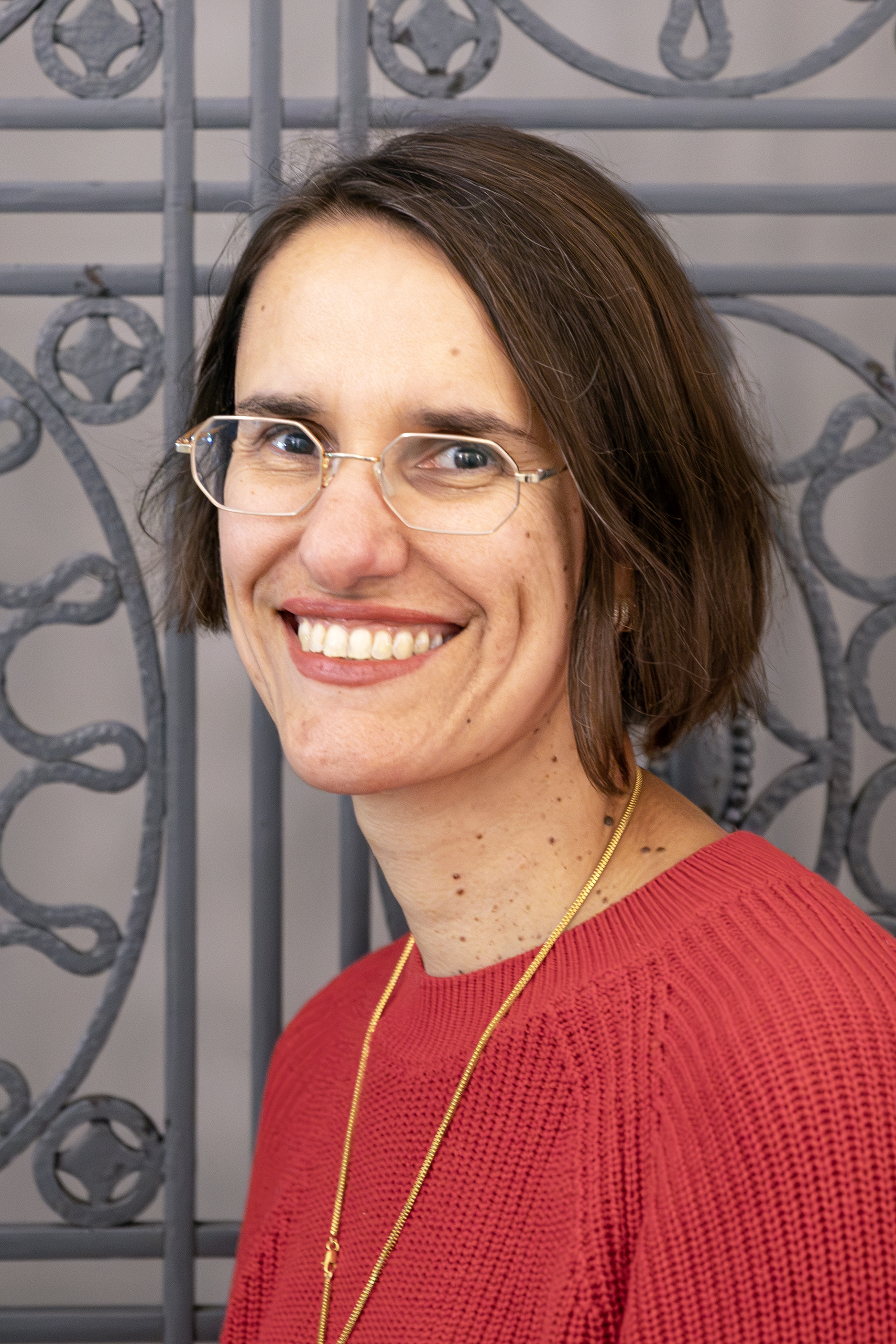 Mandana Roozpeikar